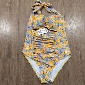 Cupshe Floral Yellow and White Swimsuit, one piece , new, M